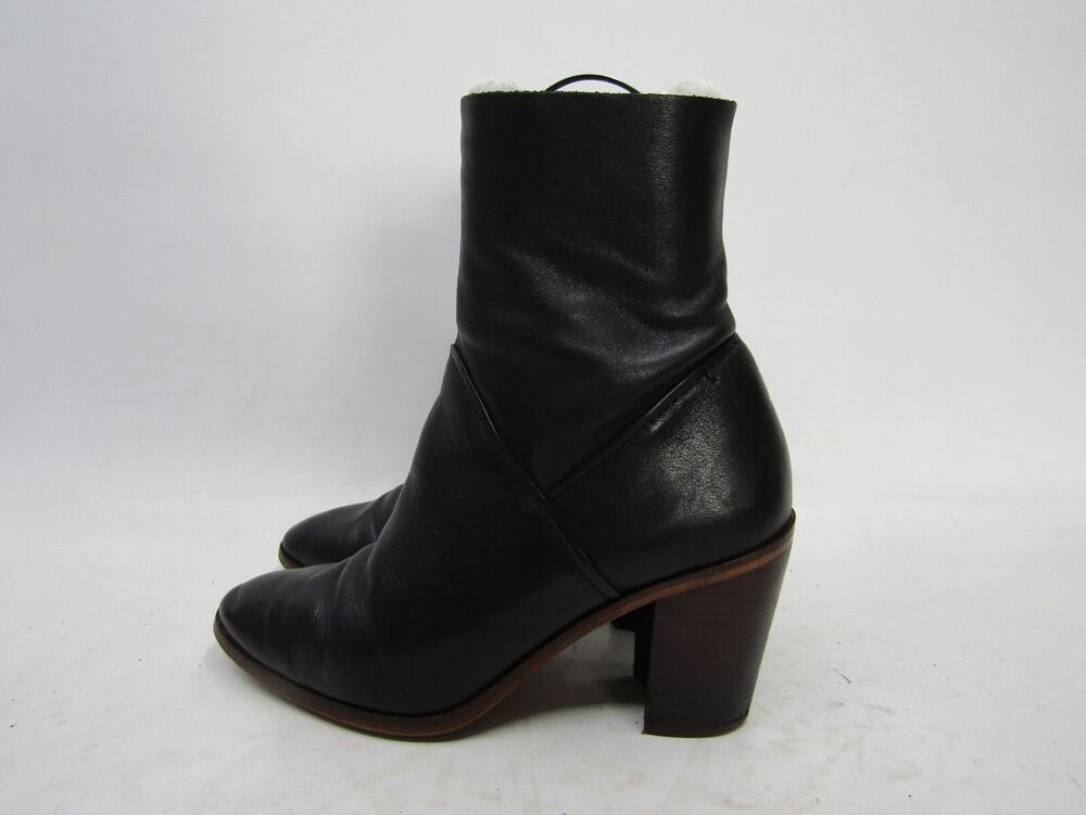 ALDO Womens Size 8 M Black Leather Zip Ankle Fashion Boots